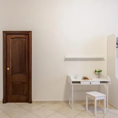 Apartment Augusteo House By Wonderful Italy Naples